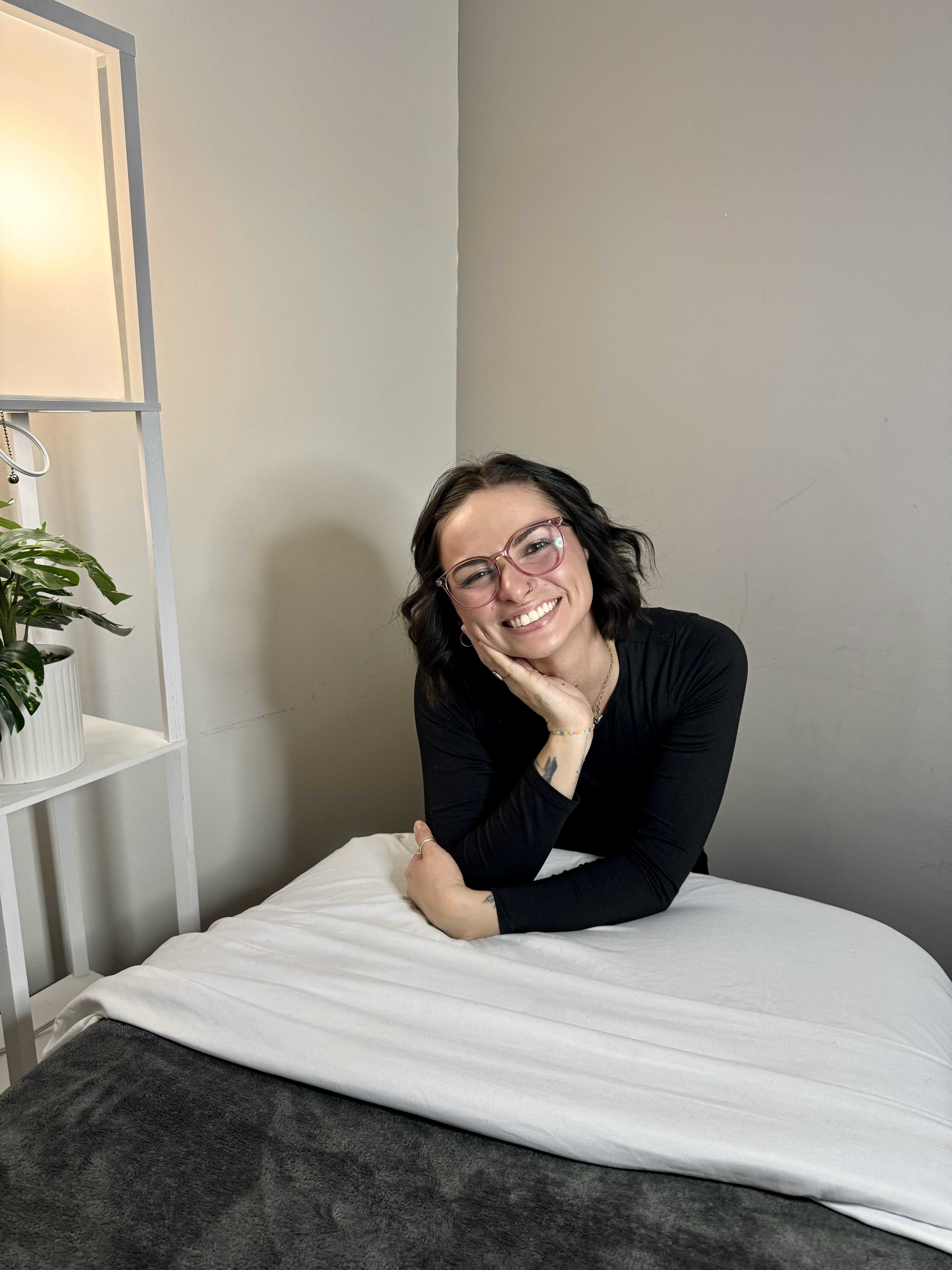 Breonna Tallman, licensed lash artist and esthetician at SpaHub Tulsa